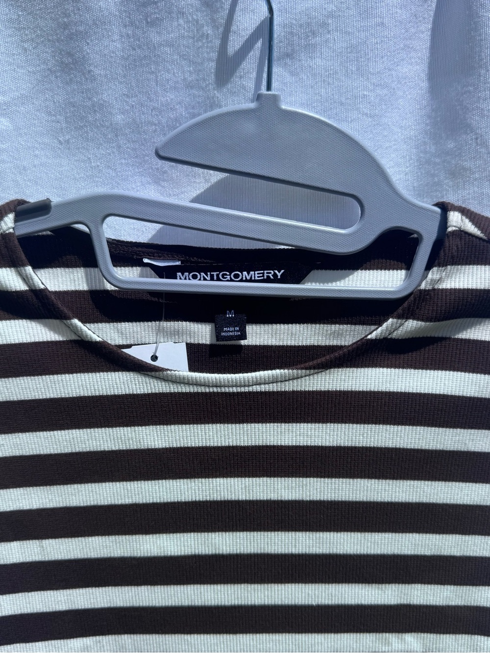 Striped Sleeveless Dress Pockets - Picture 9 of 9
